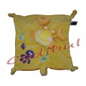 DOUDOU PLAT CRABE JAUNE